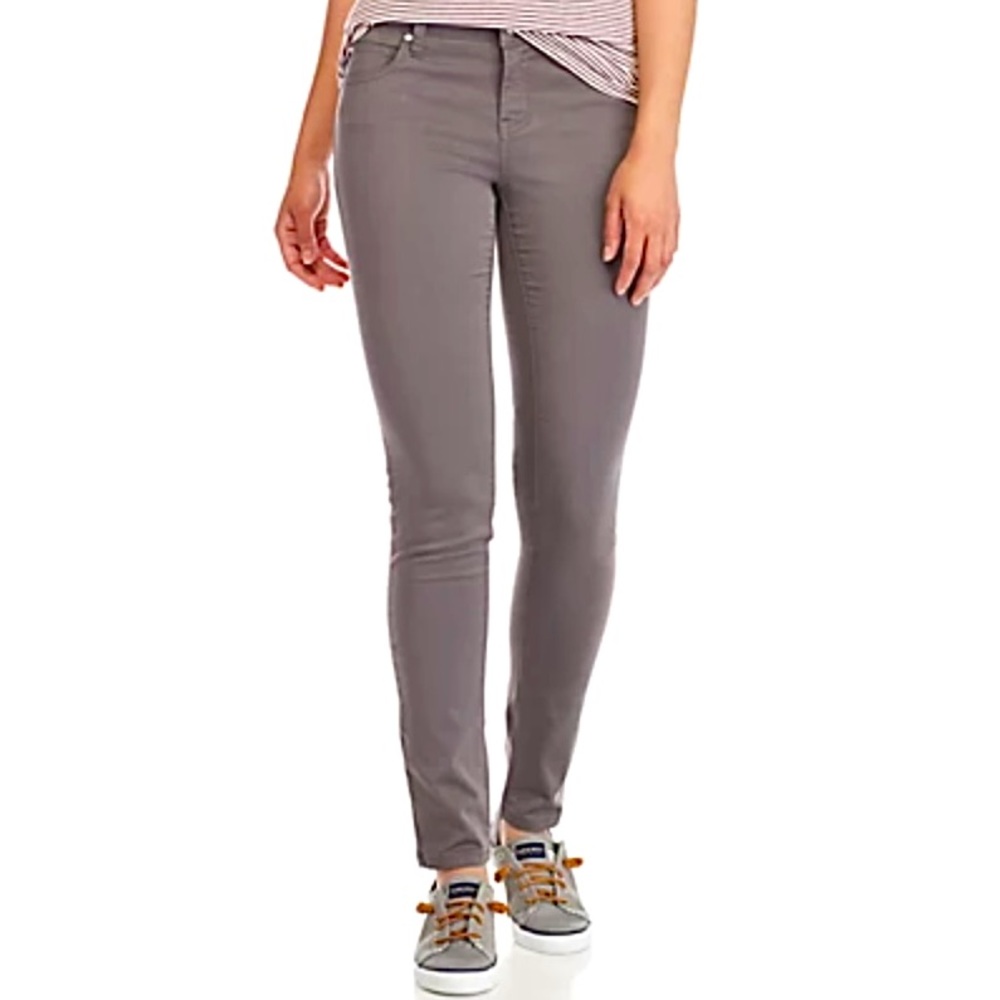 Celebrity Pink grey skinny jeans Size 29